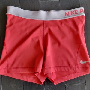 Nike Pro Women's Training Shorts Size Medium